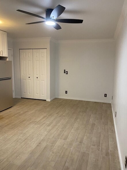 Building Photo - 2430 NW 102nd Ter