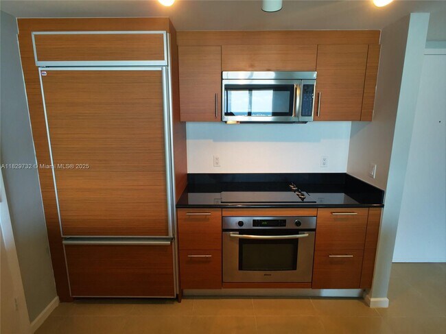 Building Photo - 50 Biscayne Blvd