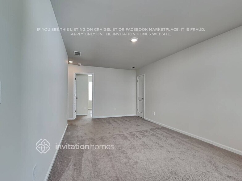 Building Photo - 7300 Olive Coast St