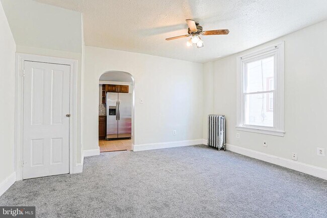 Building Photo - 349 S Springfield Rd