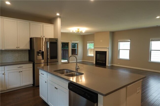 Building Photo - 2719 Morgan Spring Trail