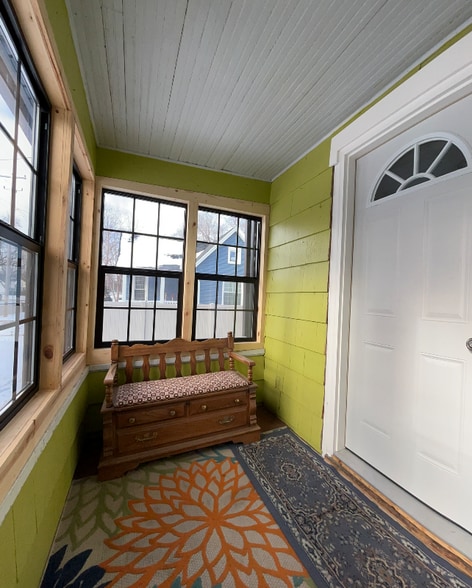 Building Photo - 1411 Portland Ave