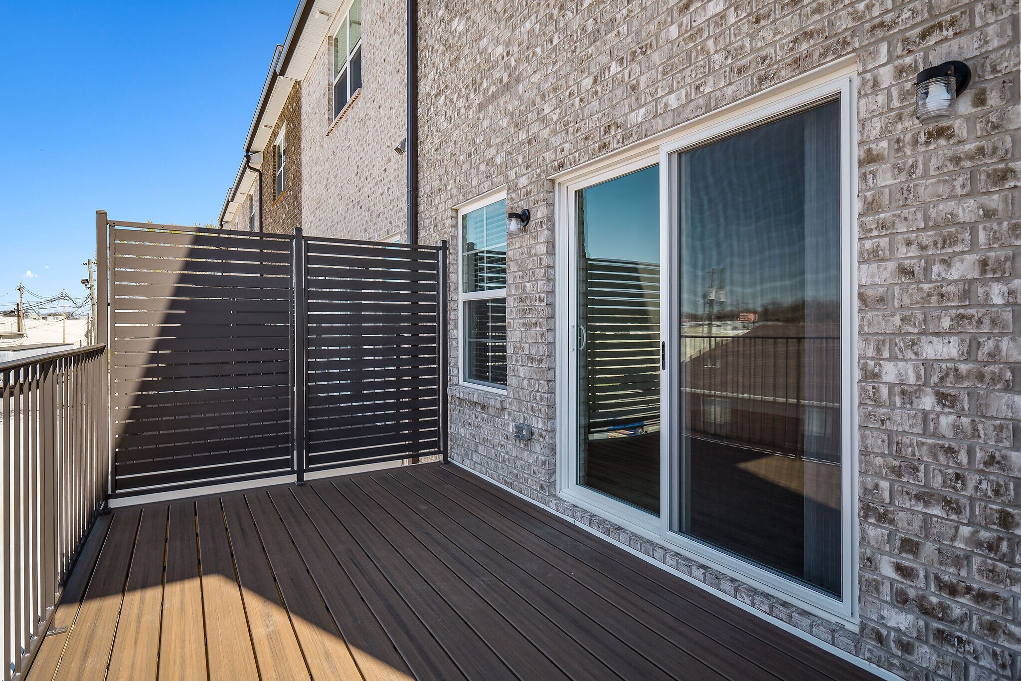 Building Photo - 279 Scott Ave