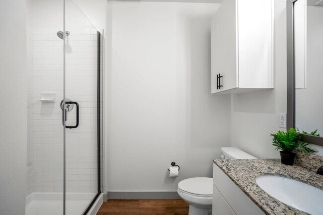 Building Photo - 1111 Shepherd Dr