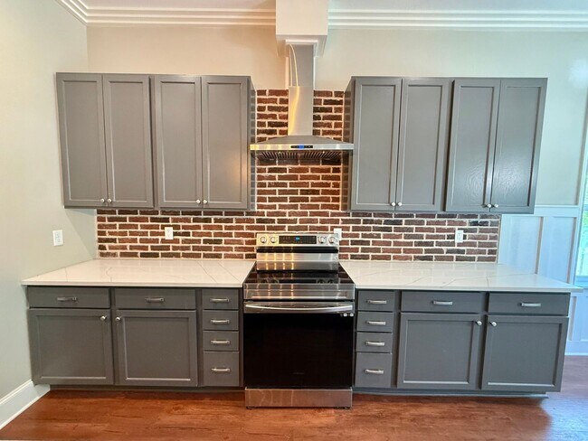 Building Photo - 1037 Stagecoach Bend