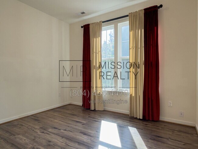 Building Photo - 4219 Hiddenwell Ln