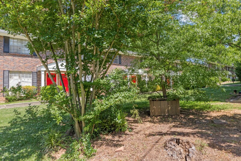 Building Photo - 1380 Church St