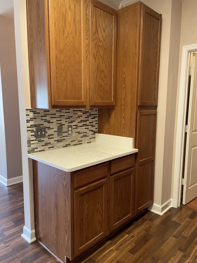 Building Photo - 10636 Hill Point Ct