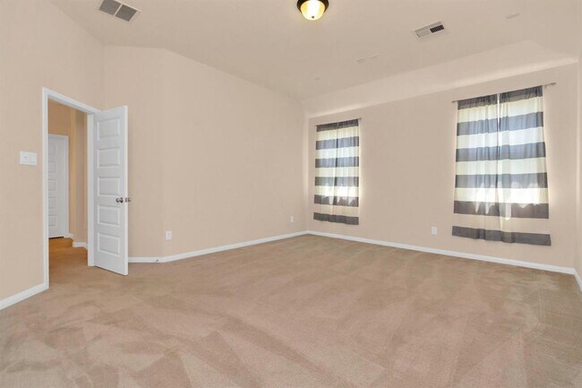 Building Photo - 4606 Sky Harbor Ct