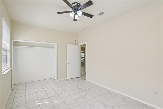 Building Photo - 1221 Wheatfield Dr