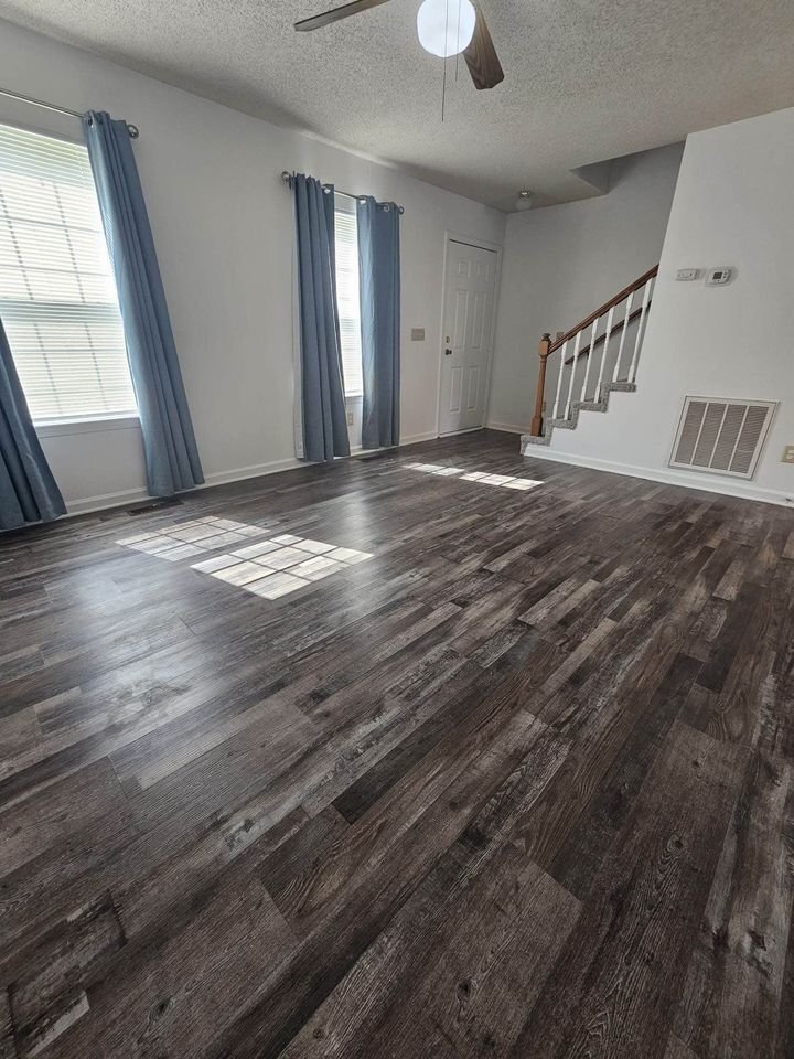 Building Photo - 1528 Richmond Rd