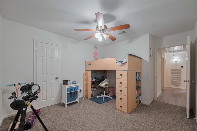 Building Photo - 12602 Westleigh Dr