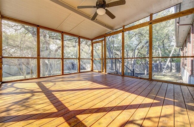 Building Photo - 6005 Sierra Leon