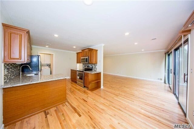 Building Photo - 69 Northgate Cir