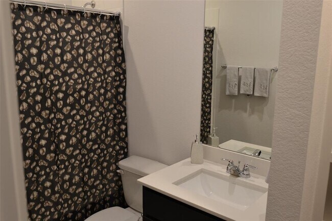 Building Photo - 1607 Portorosso Dr