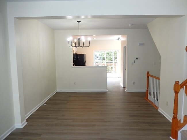 Building Photo - 5445 Crabtree Park Ct