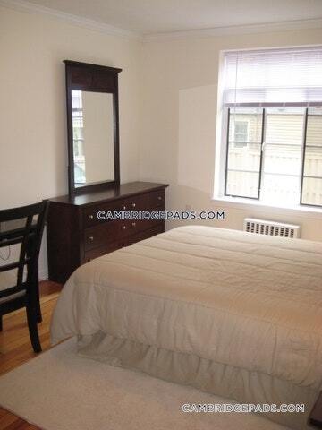 Building Photo - 60 Brattle St