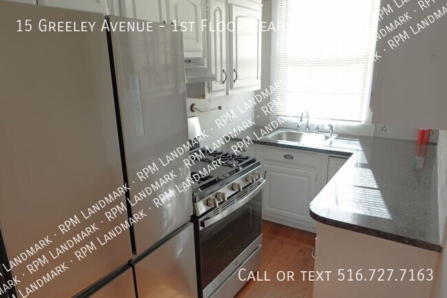 Building Photo - 15 Greeley Ave