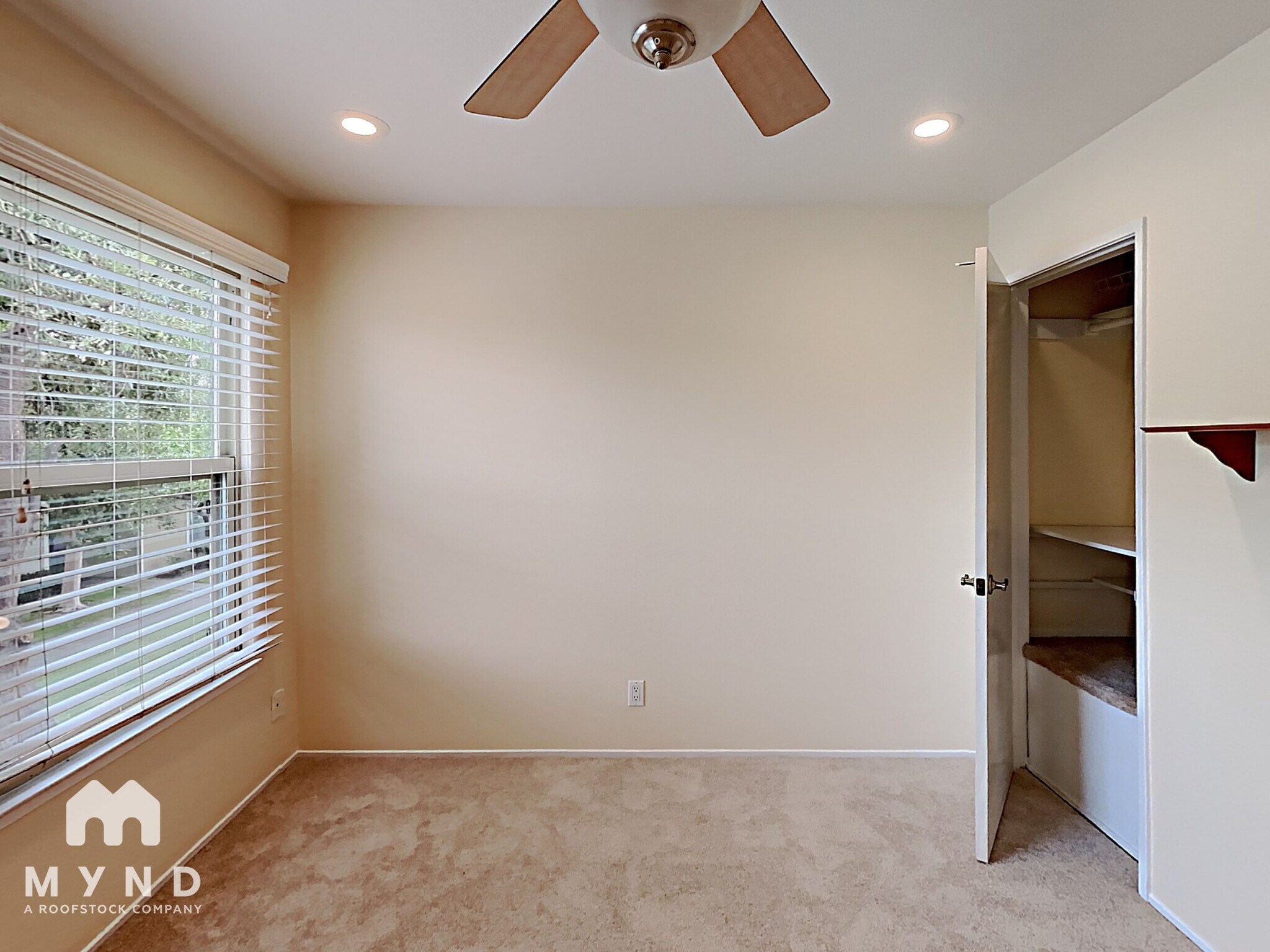 Building Photo - 4285 Dry Bed Ct