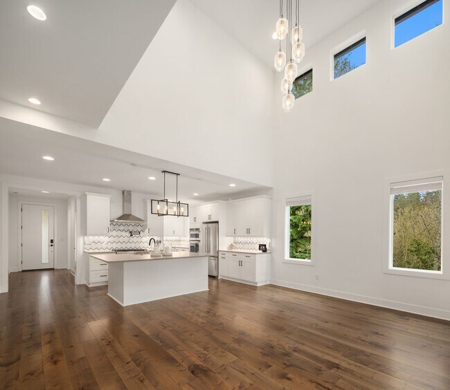 Building Photo - 7967 112th Ln SE