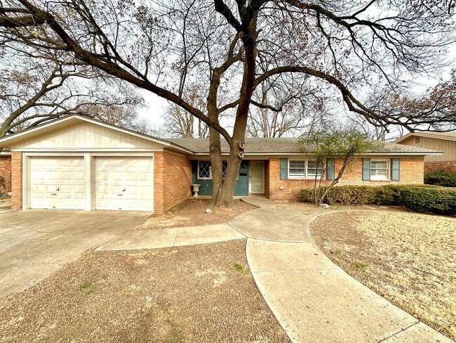 Building Photo - 3Bed/2Bath in LISD Available Now!