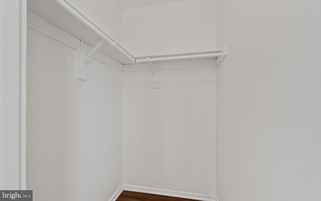 Building Photo - 21 Holland Hill Ct