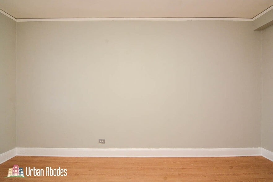 Building Photo - 3835 N Fremont St