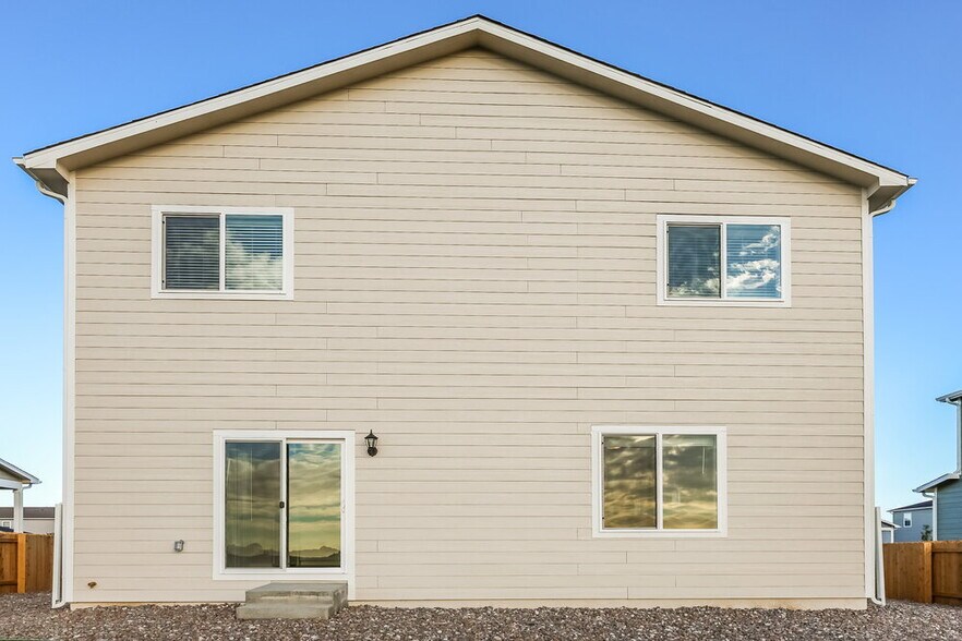 Building Photo - 7324 Crystal Ave