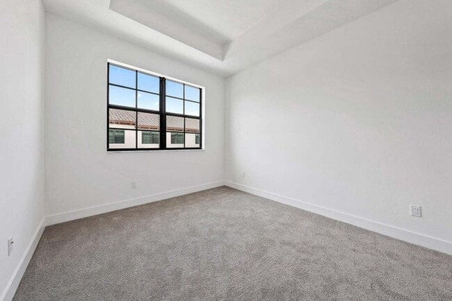 Building Photo - 5260 Beckman Ter