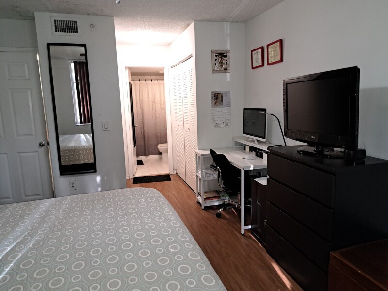 Building Photo - 12136 St.Andrews Pl