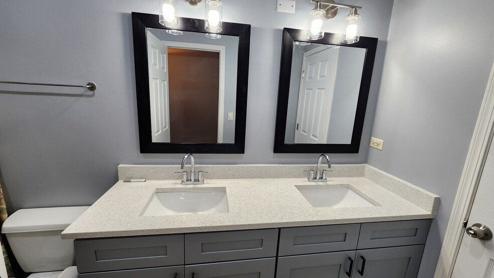 Building Photo - 6302 Nugget Cir