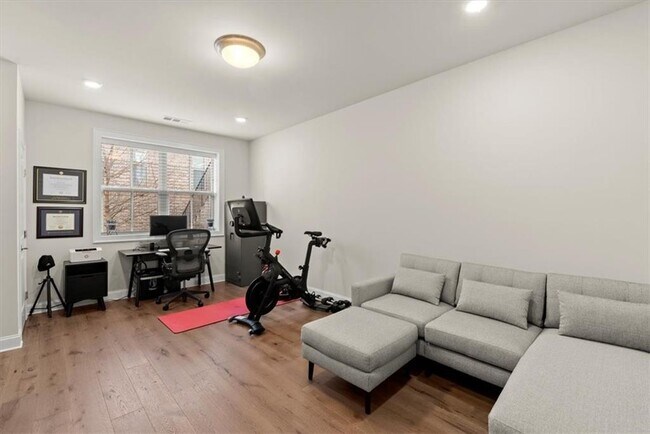 Building Photo - 4217 Deming Cir