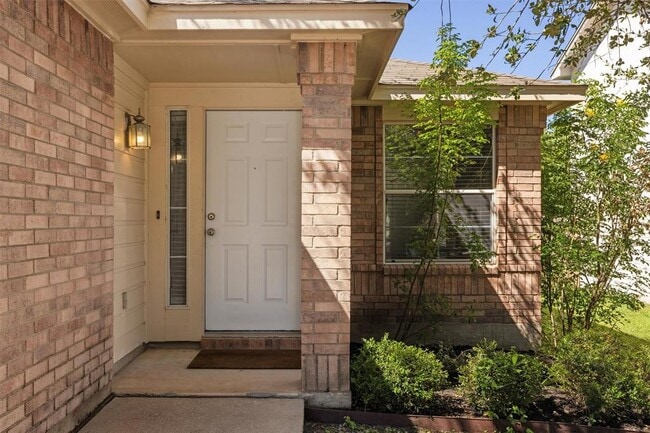 Building Photo - 437 Sweet Leaf Ln