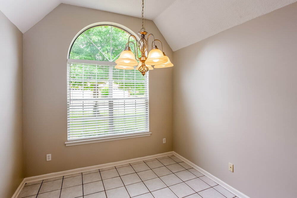 Building Photo - 8363 Cross Point Dr