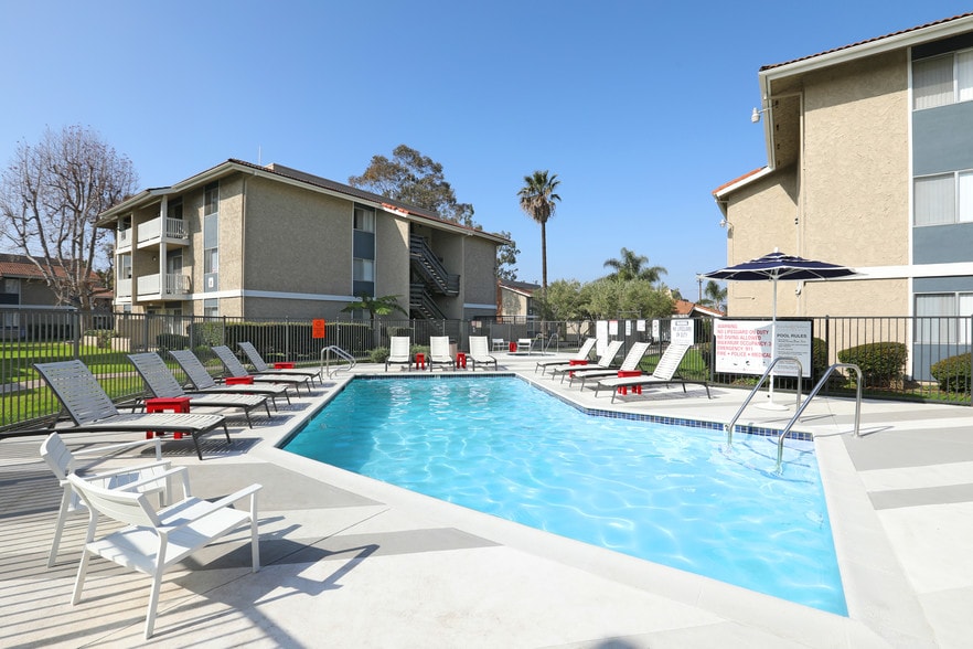 Rancho Solana 24002444 Alvarado St Oxnard CA 93036 Apartment Finder