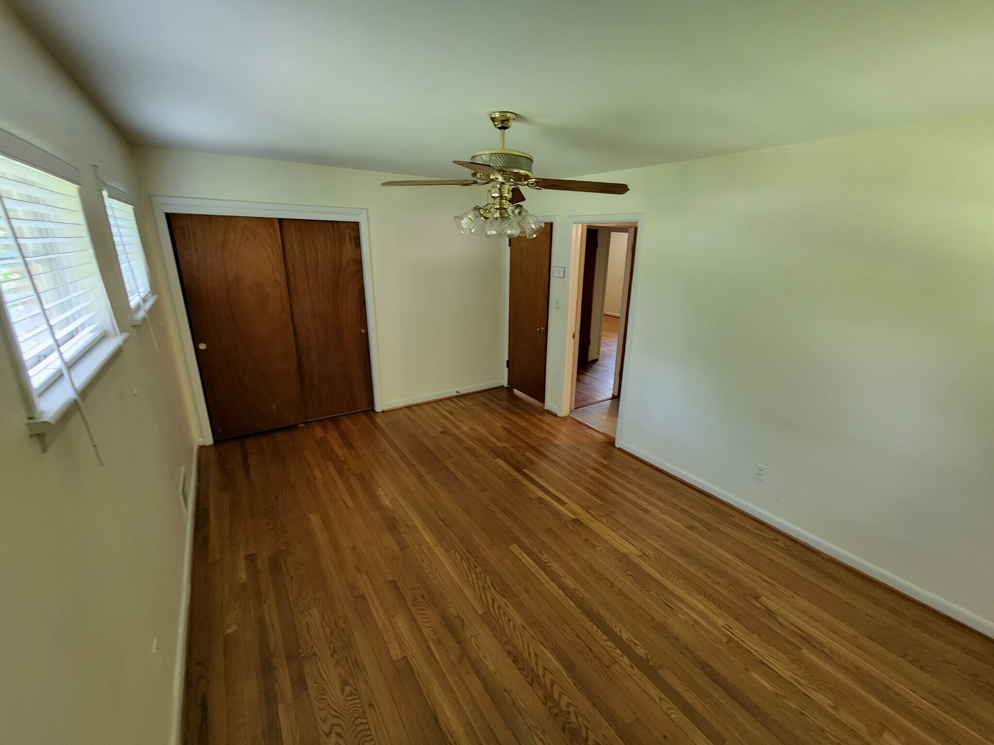 Building Photo - Room in House on Flagler Cir