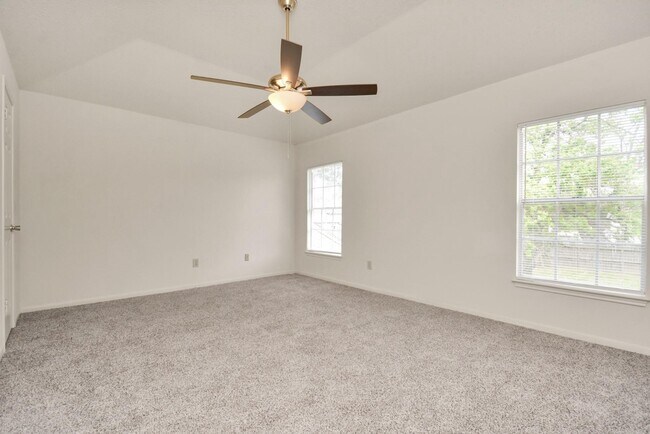 Building Photo - 17210 Colony Creek Dr