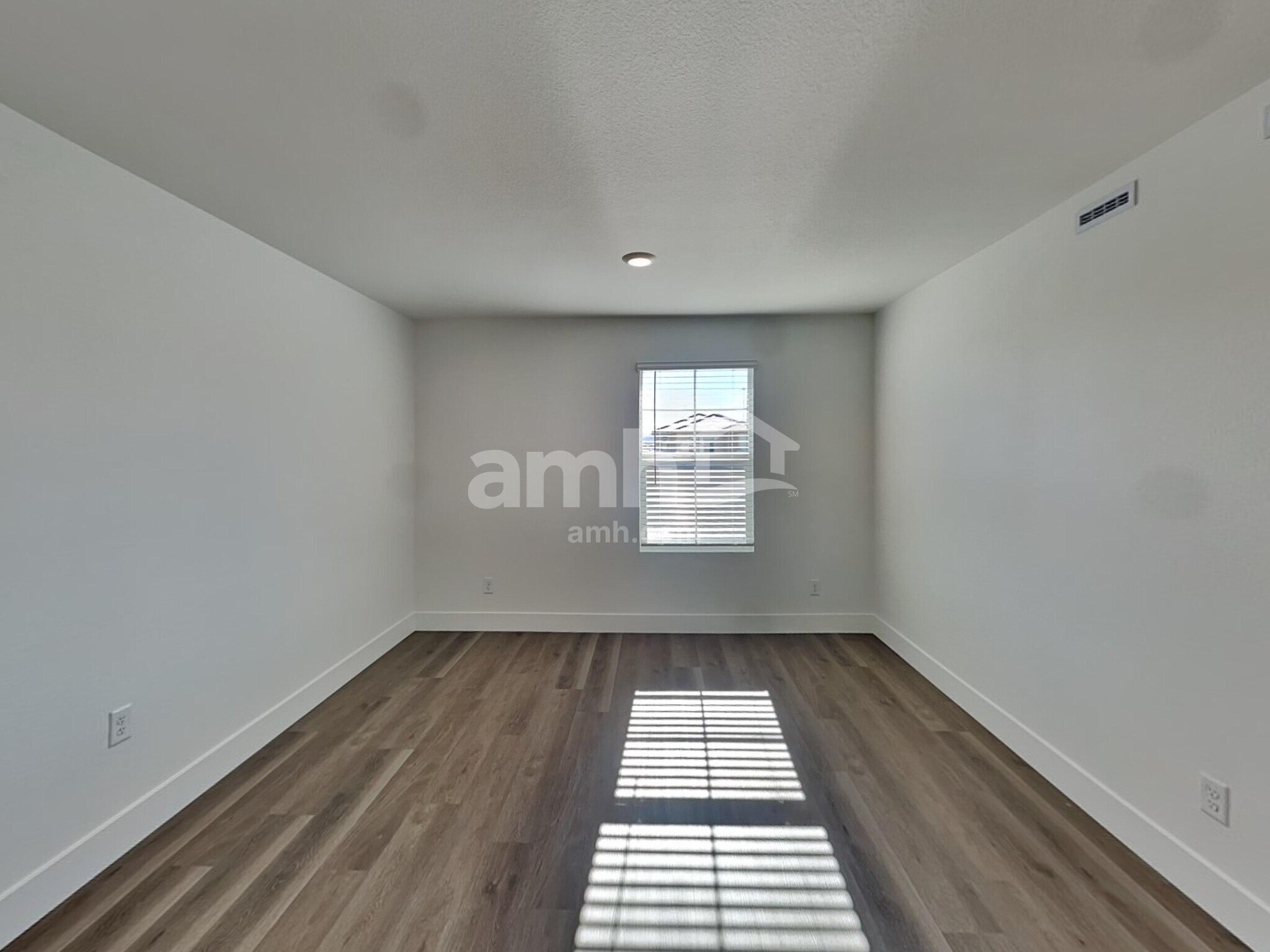 Building Photo - 9284 Garnet Gecko Ct
