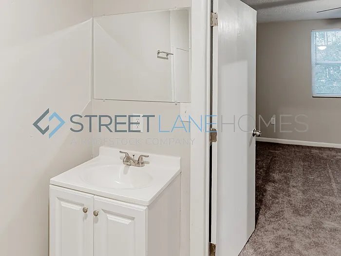 Building Photo - 3304 Winn Dr