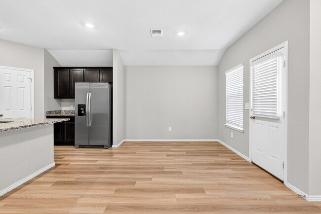 Building Photo - 2306 Bufflehead Dr