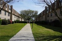 Building Photo - 2720 Whitney Pl