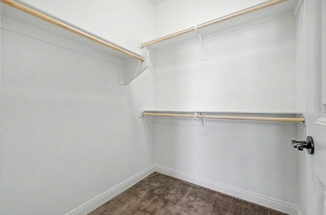 Building Photo - 20515 W Maiden Ln