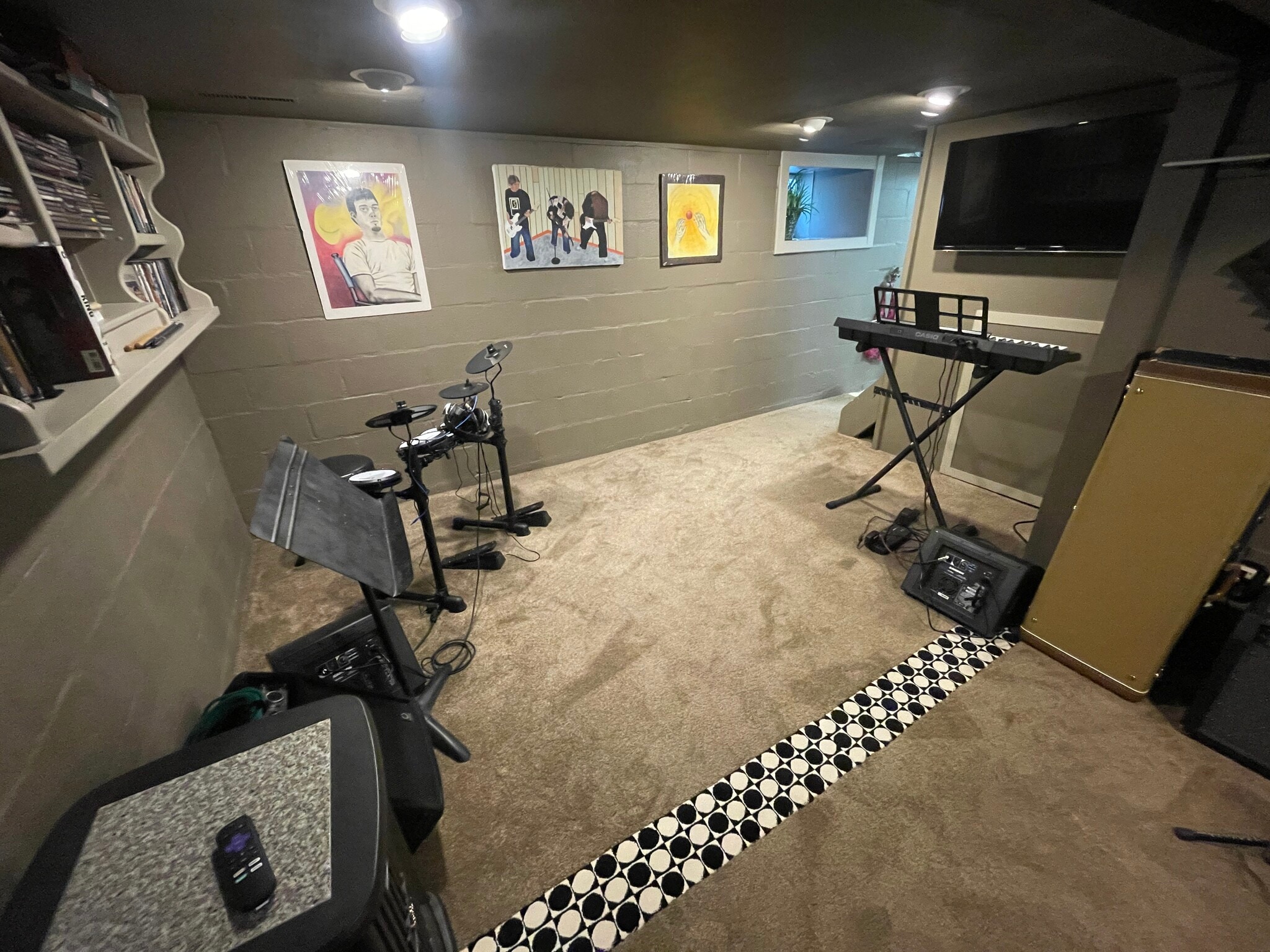 Den/Studio - 322 S 10th St