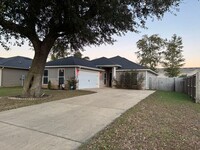 Building Photo - Milton - Woodlands - 4 bedroom, 2 bathroom