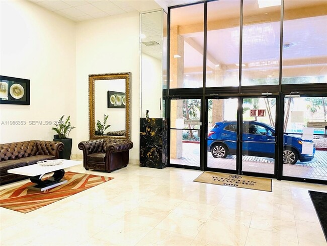 Building Photo - 210 174th St