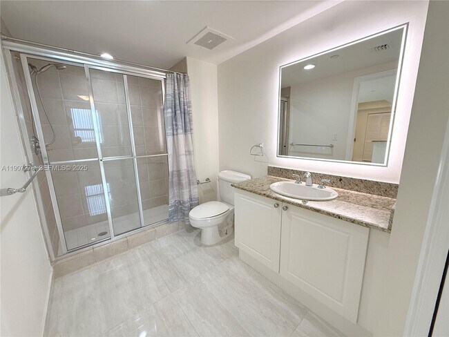 Building Photo - 19501 W Country Club Dr