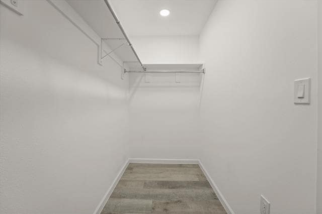 Building Photo - 917 N Wood St