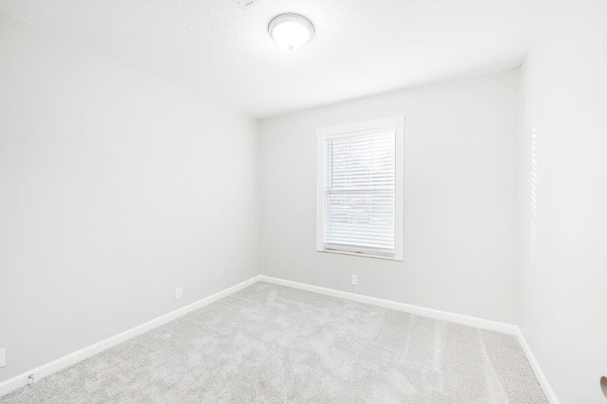 Building Photo - 607 Brentmeadow Cir