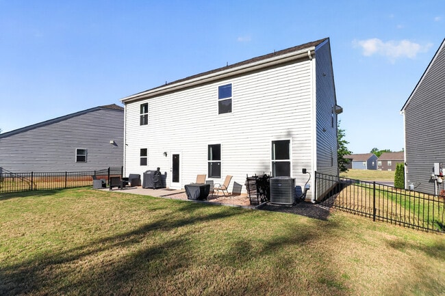 Building Photo - 7132 Wheyfield Dr