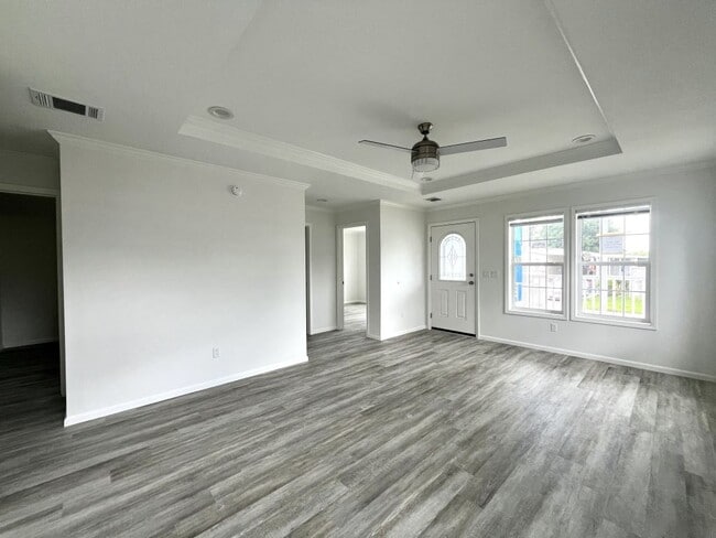 Building Photo - 246 Bimini Cay Cir